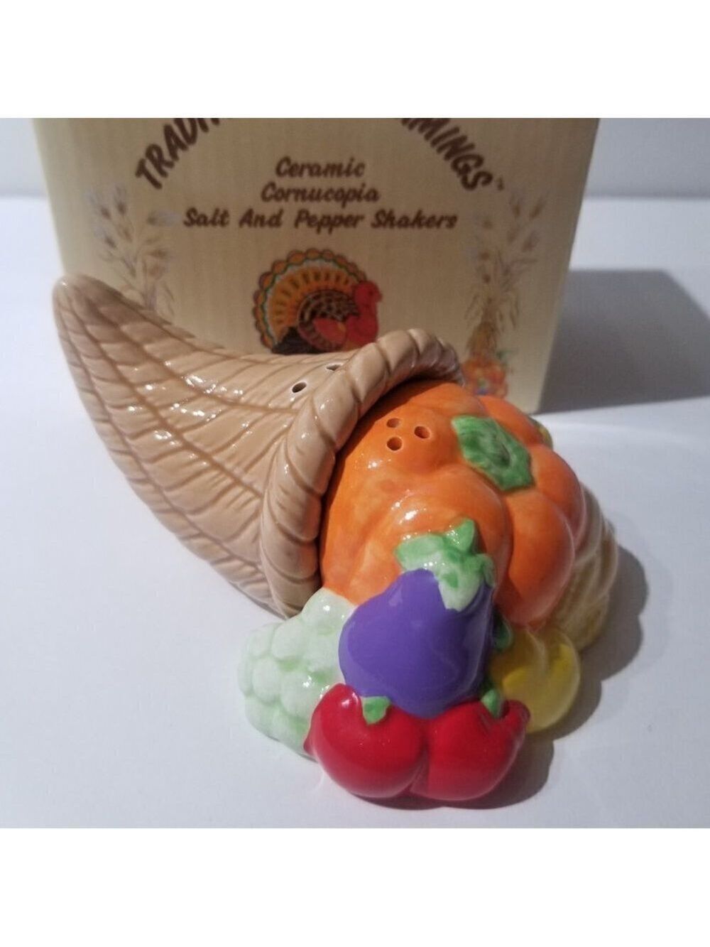 Cornucopia Thanksgiving Salt & Pepper Shaker set w/original box Russ #15603
